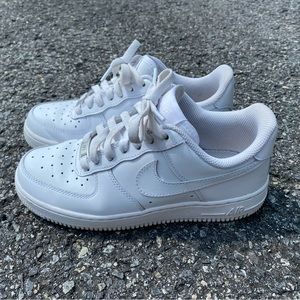 Airforce 1- Almost new condition